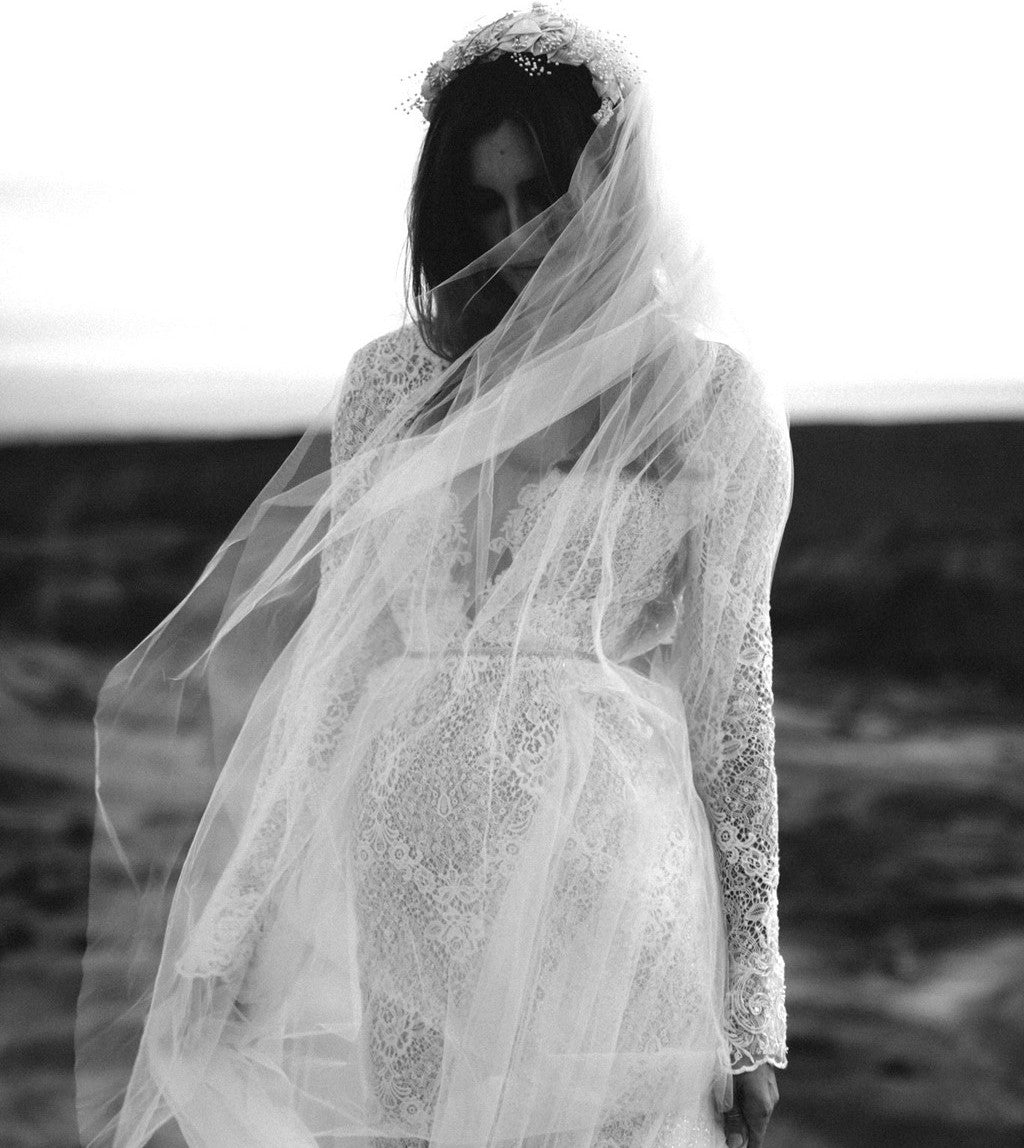 C2024-BP208 - elegant embroidered lace wedding gown