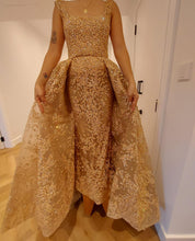 C2024-ES44 - backless beaded lace wedding gown
