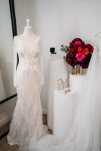 C2024-LSV27 - sexy long sleeve wedding gown