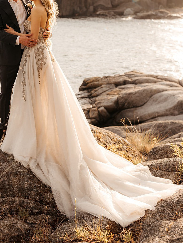 C2024-SBG49 - strapless sweetheart wedding gown