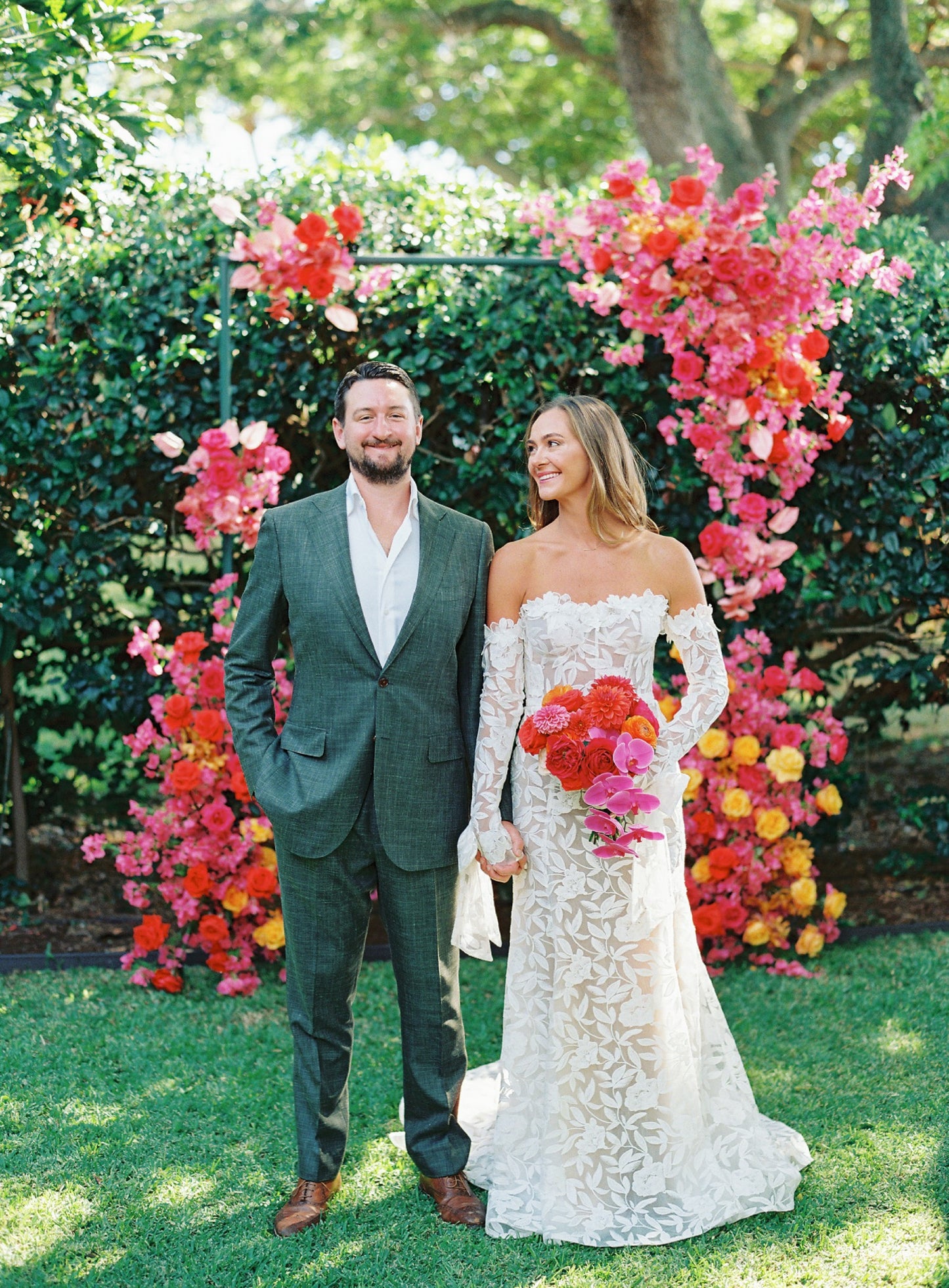 C2025-ES705 - strapless embroidered wedding gown