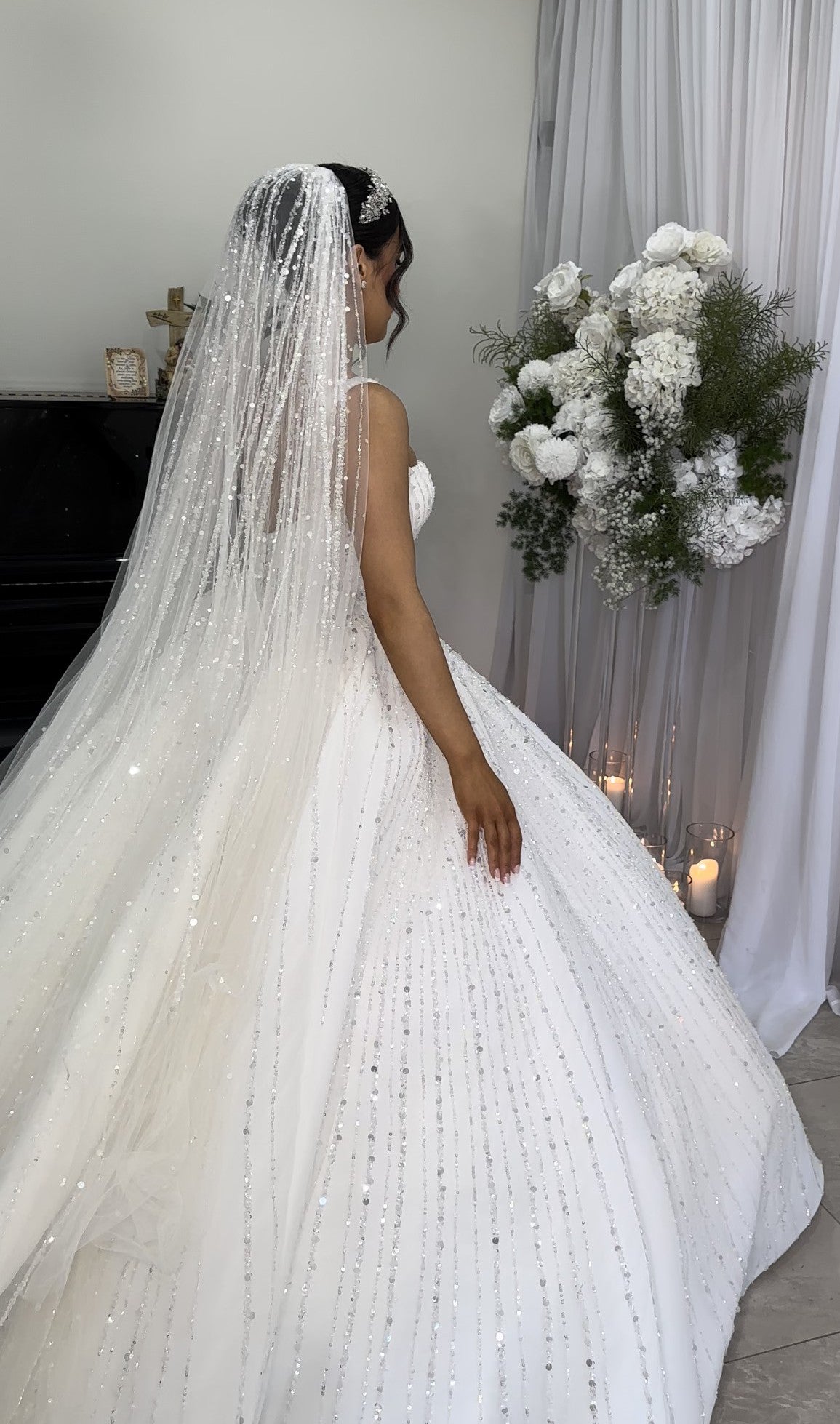 C2025-SB661 - crystal beaded wedding ballgown