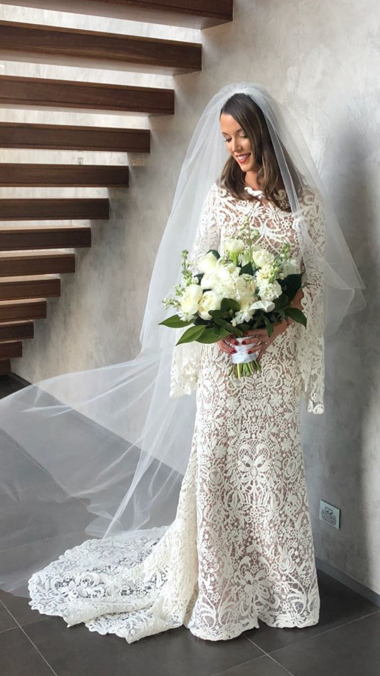 C2025-ES682 - long sleeve lace embroidered wedding gown