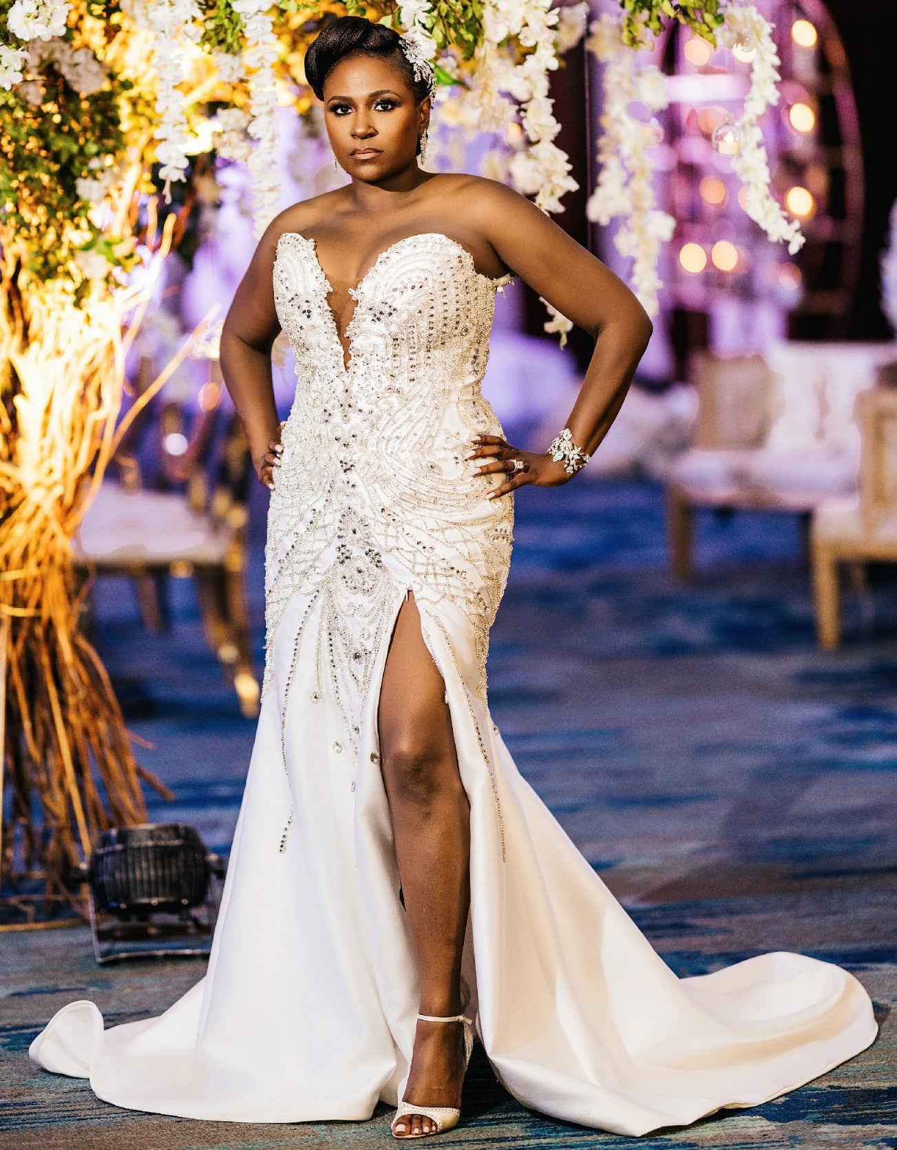 C2025-EA6018 - beaded strapless wedding gown