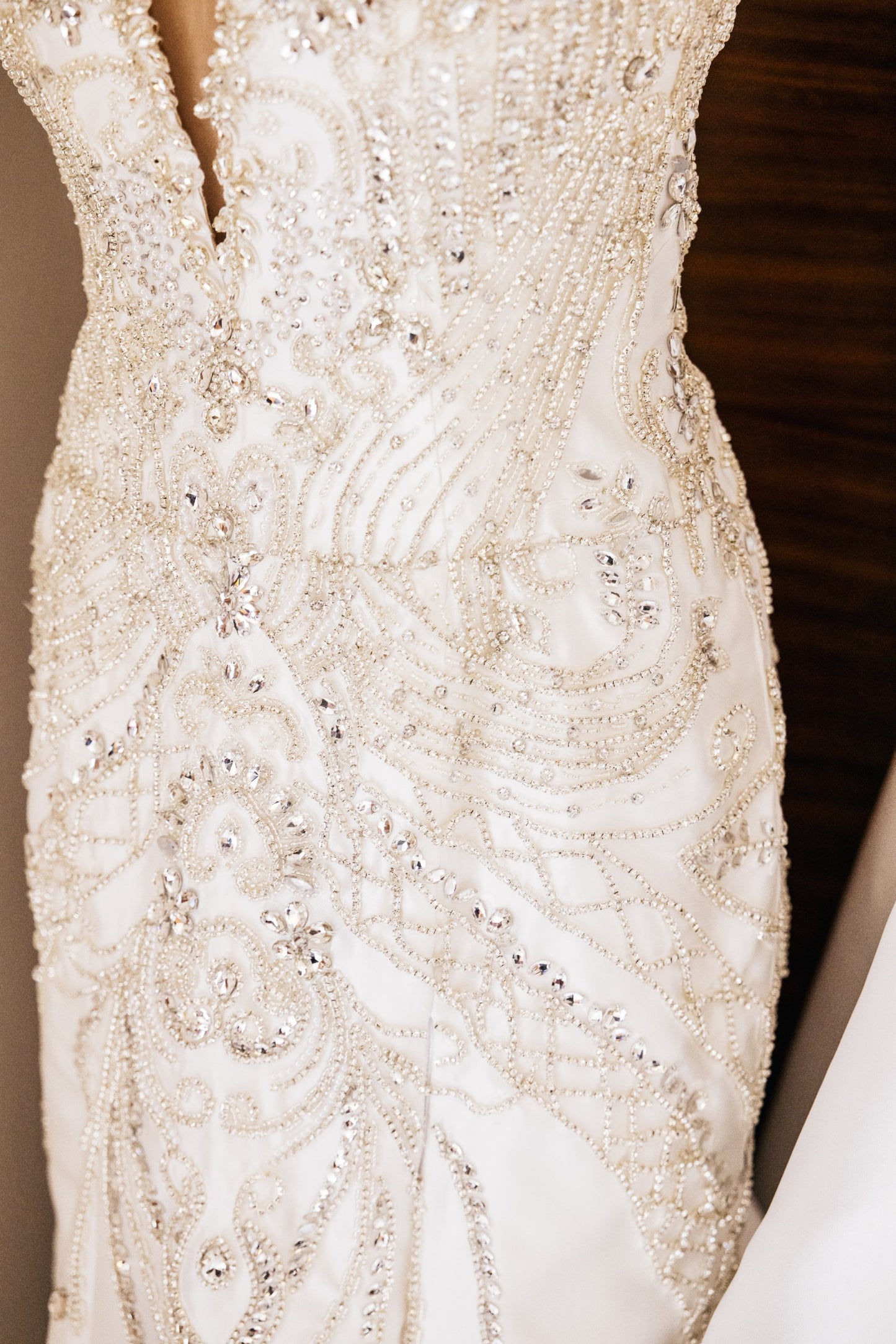 C2025-EA6018 - beaded strapless wedding gown