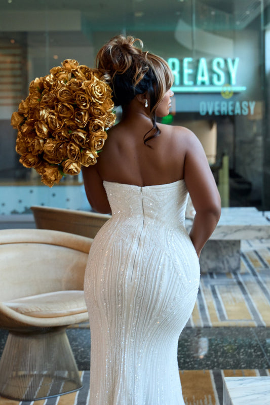 C2025-EA2701 - beaded strapless sweetheart fitted wedding gown