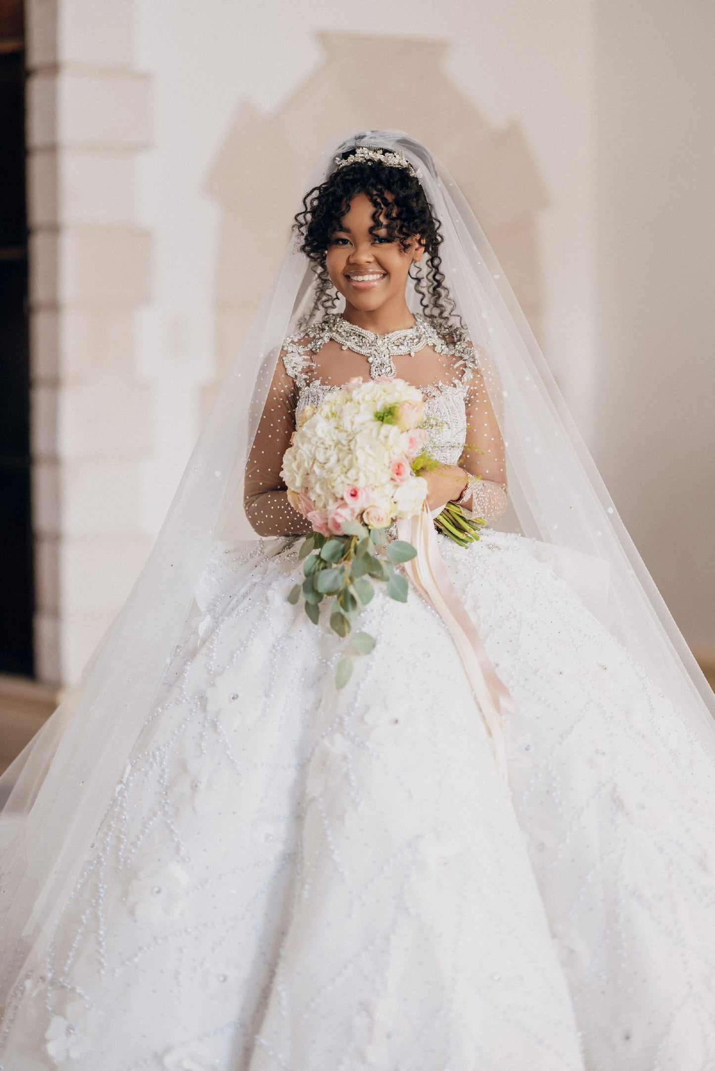 C2025-EA2940 - crystal bling collar ball gown wedding dress