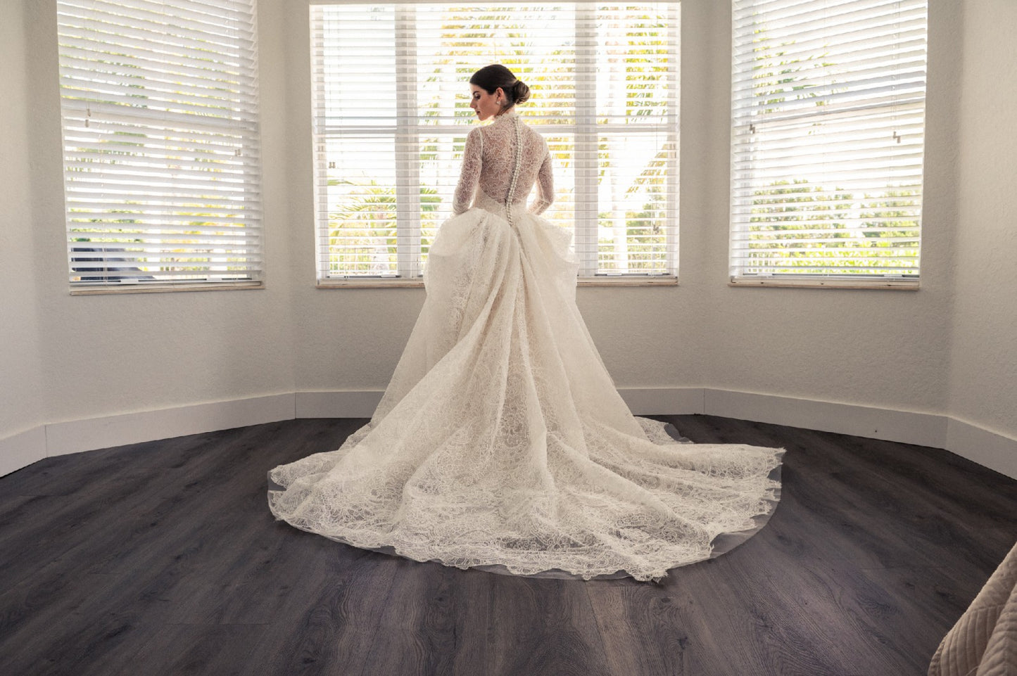 C2025-VW-1125 - Traditional long sleeve Modest lace Wedding Gown