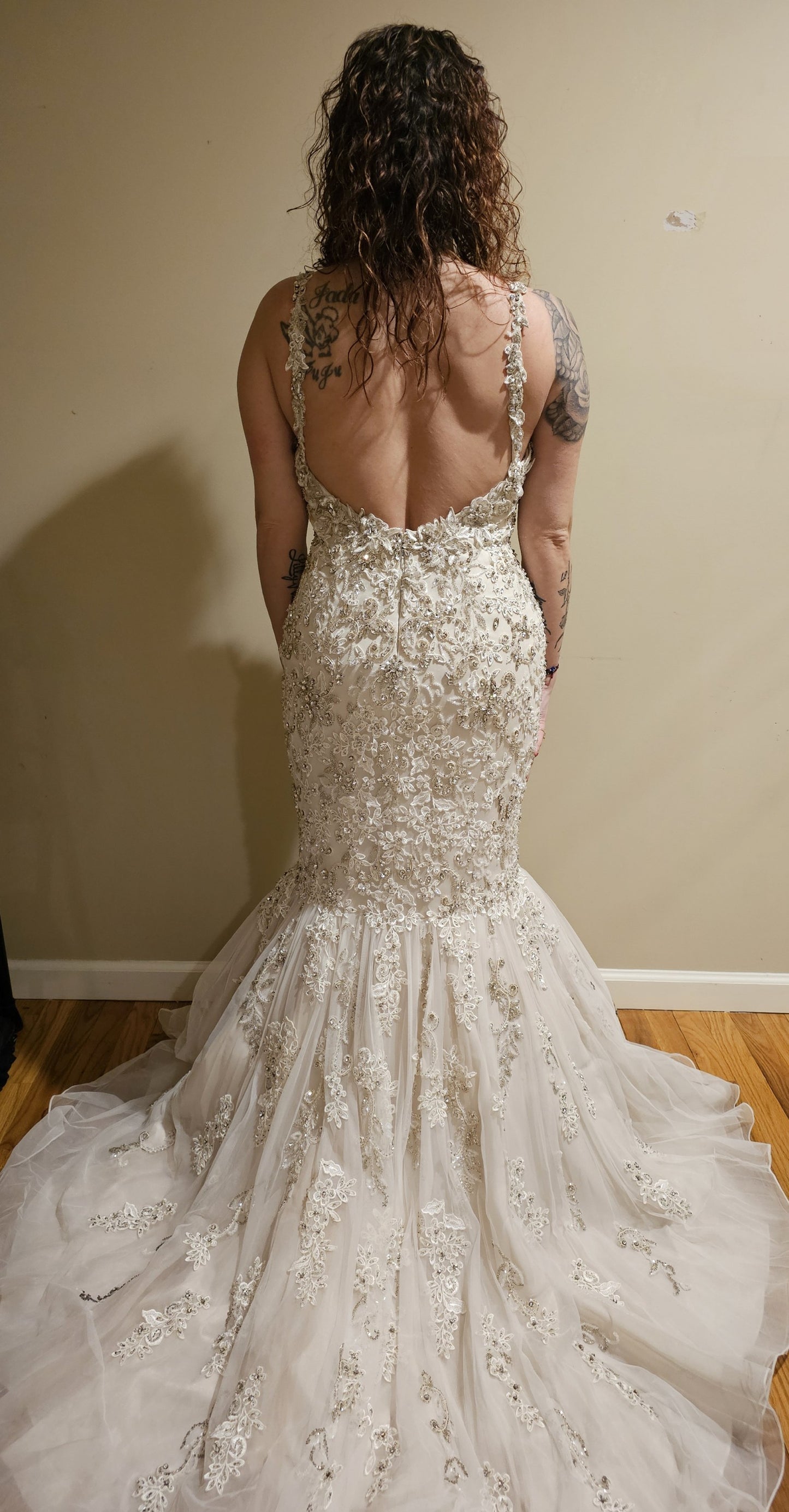 C2025-SY1044 - crystal beaded mermaid wedding gown