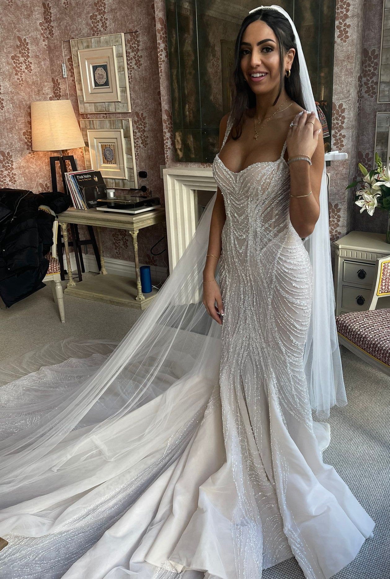 C2025-PSB17 - sleeveless beaded fitted wedding gown