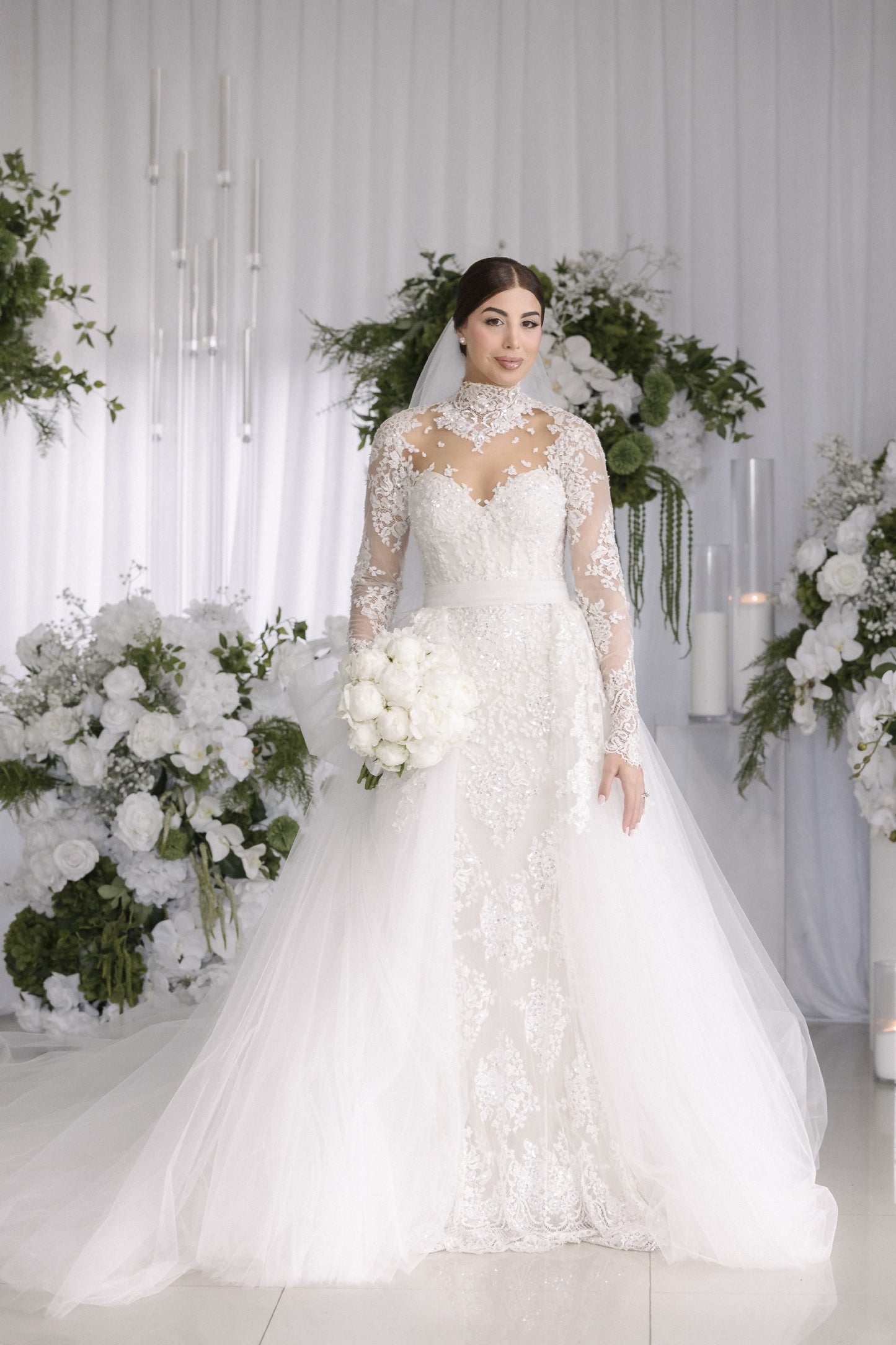 C2025-ZMLS01 - beaded long sleeve lace wedding gown