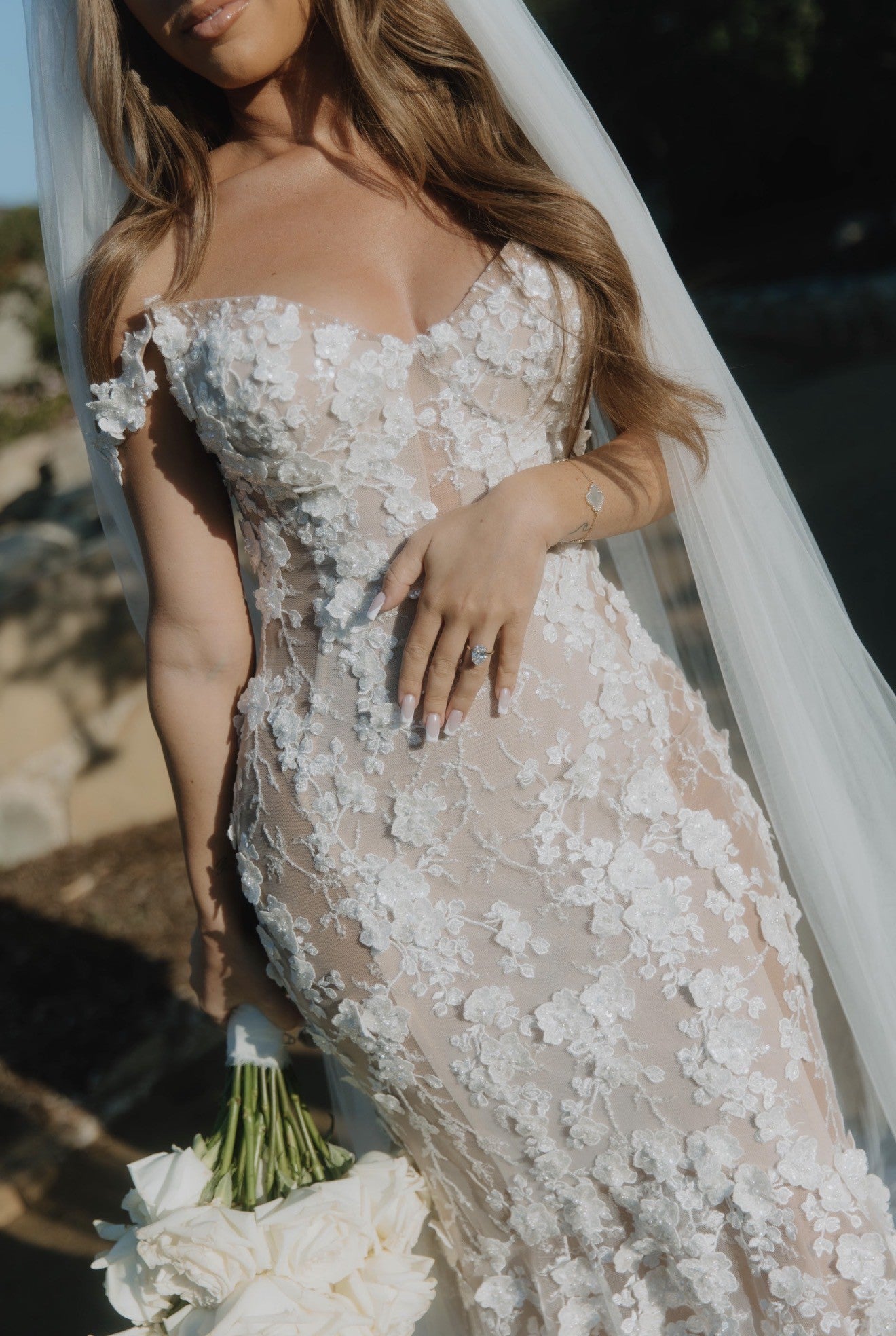 C2025-GL02 - sheer nude mermaid wedding gown