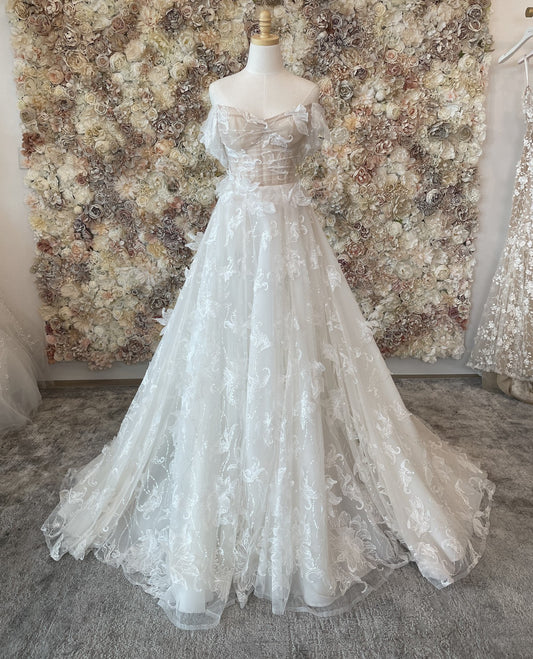 C2025-GLF1 - strapless off the shoulder a-line wedding gown