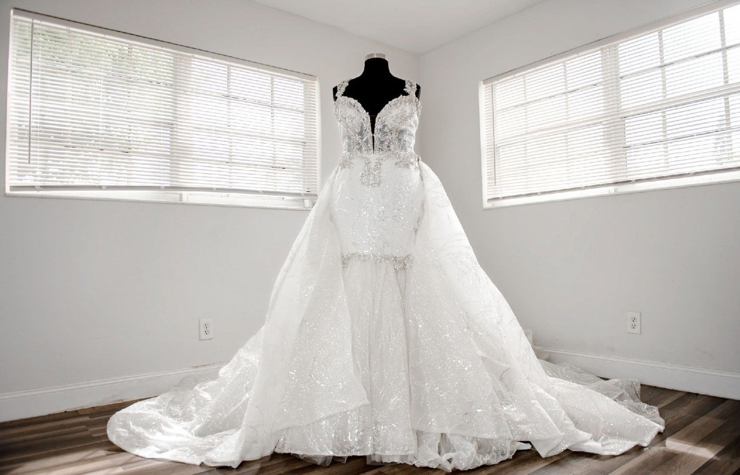 C2025-PB17 - crystal bling beaded plus size wedding gown