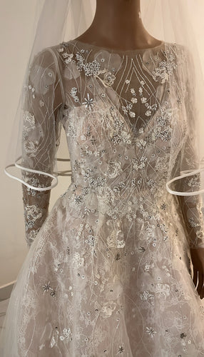 C2023-AL61g - Vestido de novia de corte A, manga larga y escote ilusión transparente