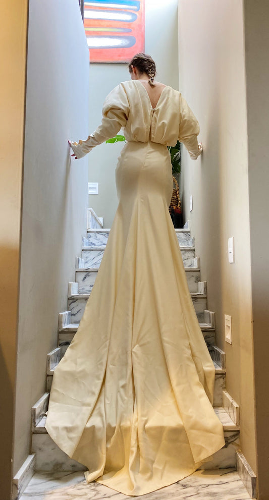 C2023-LS2G - Leg of Mutton long sleeve wedding gown