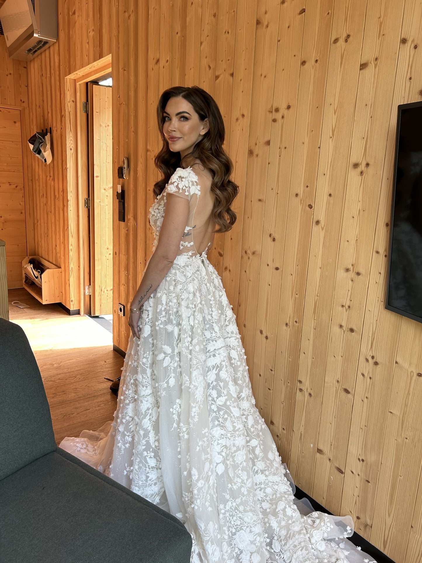 C2023-AL49 - short cap sleeve a-line 3D flower motif wedding gown with chapel train