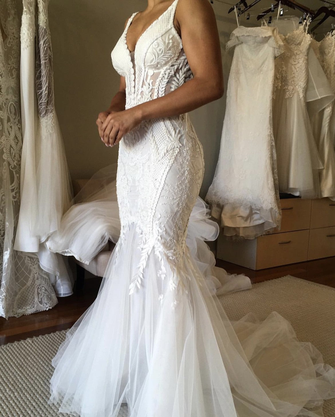 C2025-BB420 - sexy fit-and-flare embroidered wedding gown
