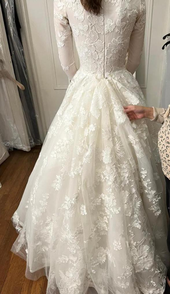 C2023-LS50M - Robe de mariée modeste à manches longues et col