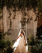 C2023-BG84P - Vestido de novia 3D sin mangas con cinturón y sobrefalda desmontable