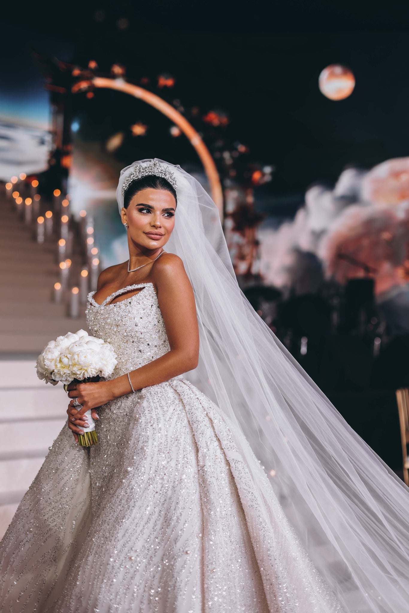 C2023-CB51C - Vestido de novia ajustado, sexy, sin tirantes, con cuentas de cristal y sobrefalda desmontable