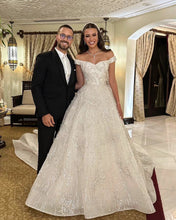 C2023-OS41H - vestido de novia formal con hombros descubiertos y cuentas