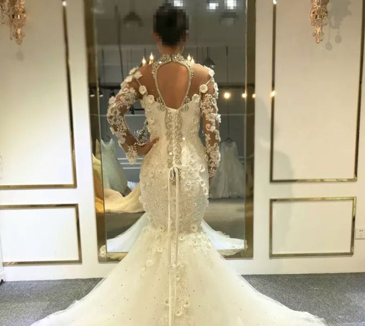 C2023-BLS419 - vestido de novia transparente de manga larga con escote ilusión y cristales swarovski