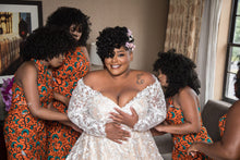 C2023-OSL668 - vestido de novia de encaje de talla grande con hombros descubiertos y manga larga