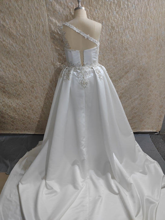 C2023-Georgianna – sweetheart beaded ball gown wedding dress