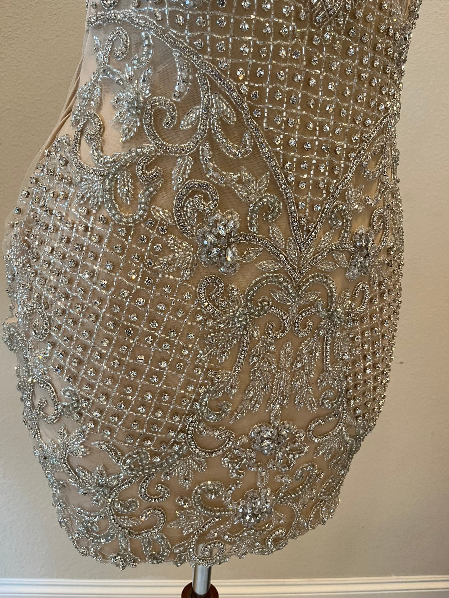 C2024-Milena - short crystal beaded halter cocktail dress
