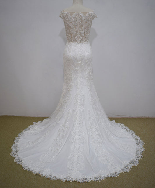 Style MA21013 - Robe de mariée brodée à mancherons par Darius Cordell