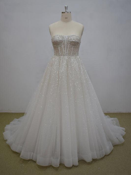 Estilo MA21044 - Vestido de novia evasé, sin tirantes, con cintura imperio y pedrería