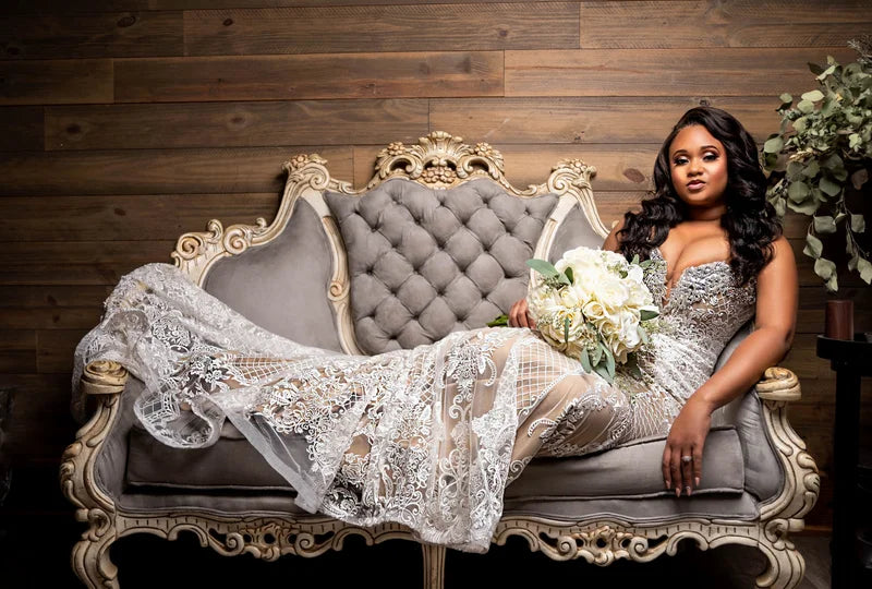 C2021-TT01 - fitted plus size strapless wedding gown with sweetheart bust line and fitted mermaid figure