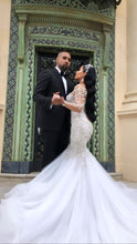 C2022-LS77 - Vestido de novia de alta costura de manga larga con pedrería