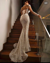 C2023-SLS11H - Robe de soirée transparente à manches longues et perles de cristal Swarovski avec fente