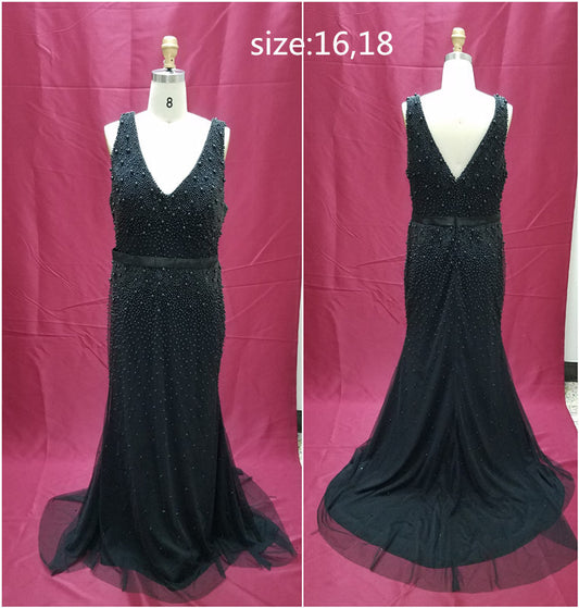 Robes de soirée grande taille sans manches par Darius