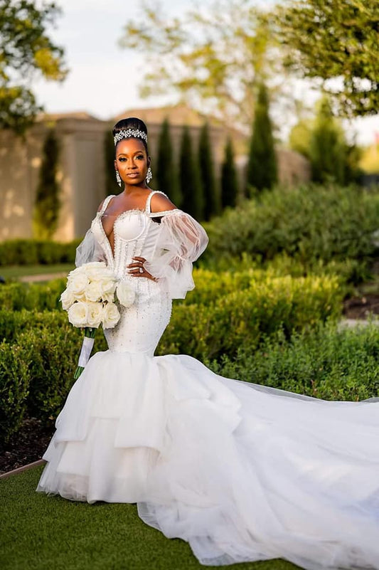 C2022-pp822 Robe de mariée sexy à manches bouffantes et évasée avec traîne 