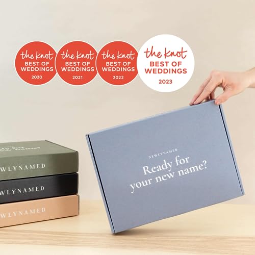 Tarjeta de regalo NewlyNamed Box - Kit de cambio de nombre personalizado después del matrimonio