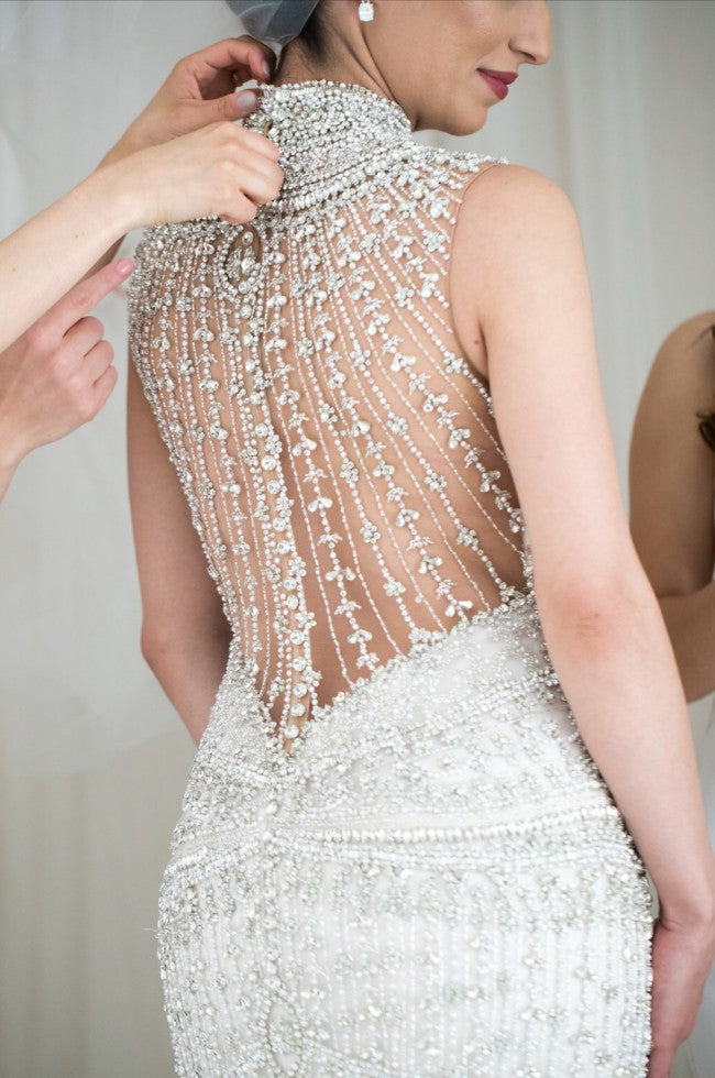C2022-CB021 - Sleeveless beaded collar wedding gown