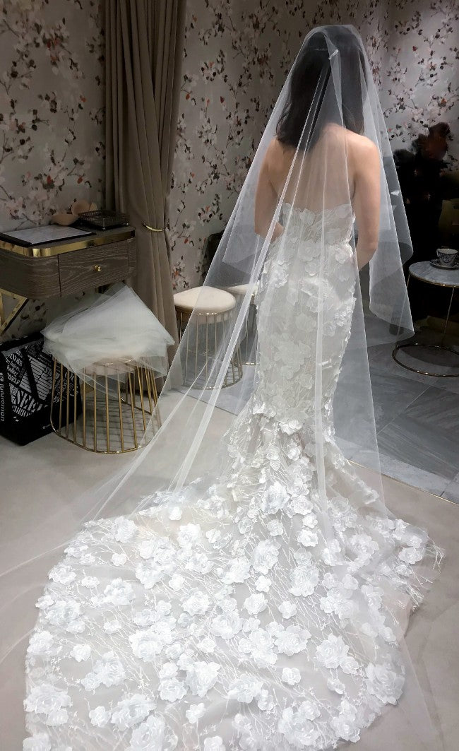 C2022-FS554 - strapless 3D flower motif wedding gown with veil