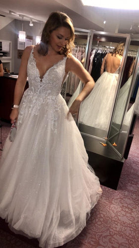 C2022-AVB81 - Sleeveless v-neck a-line wedding gown