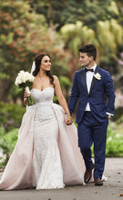 C2022-SD448 vestido de novia bordado sin tirantes con cola desmontable