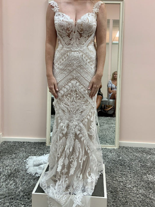 C2022-BL303 - cap sleeve bohemian style sheer wedding gown design