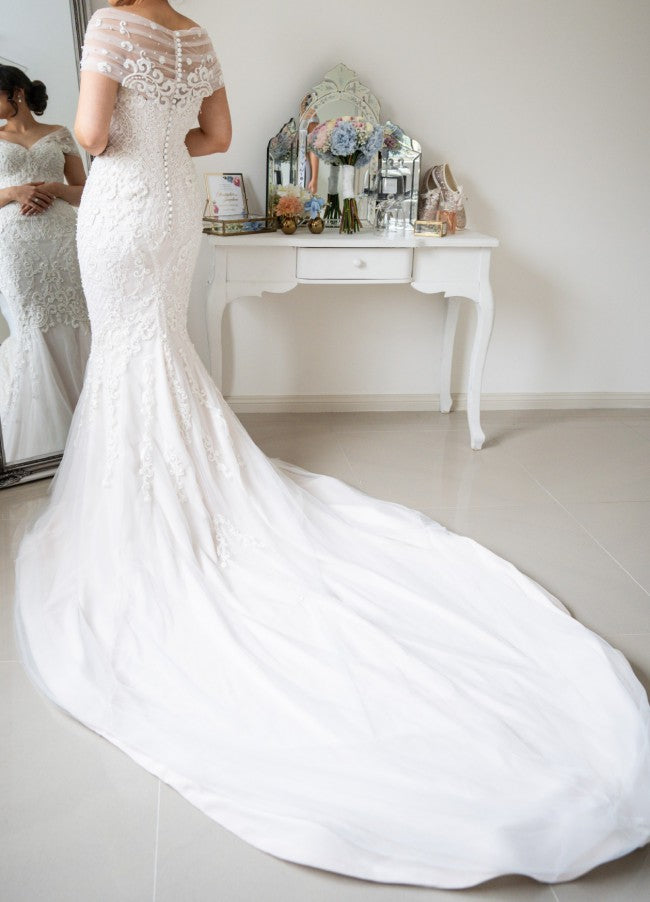 C2023-OS750 Embroidered off the shoulder wedding gown with detachable train