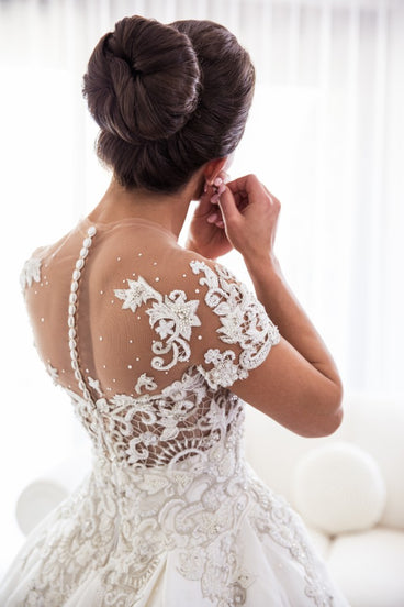 C2023-SS046 traditional short sleeve sheer lace ball gown wedding