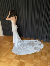 C2023-cn71 vestido de novia ajustado sin mangas con cuello vuelto