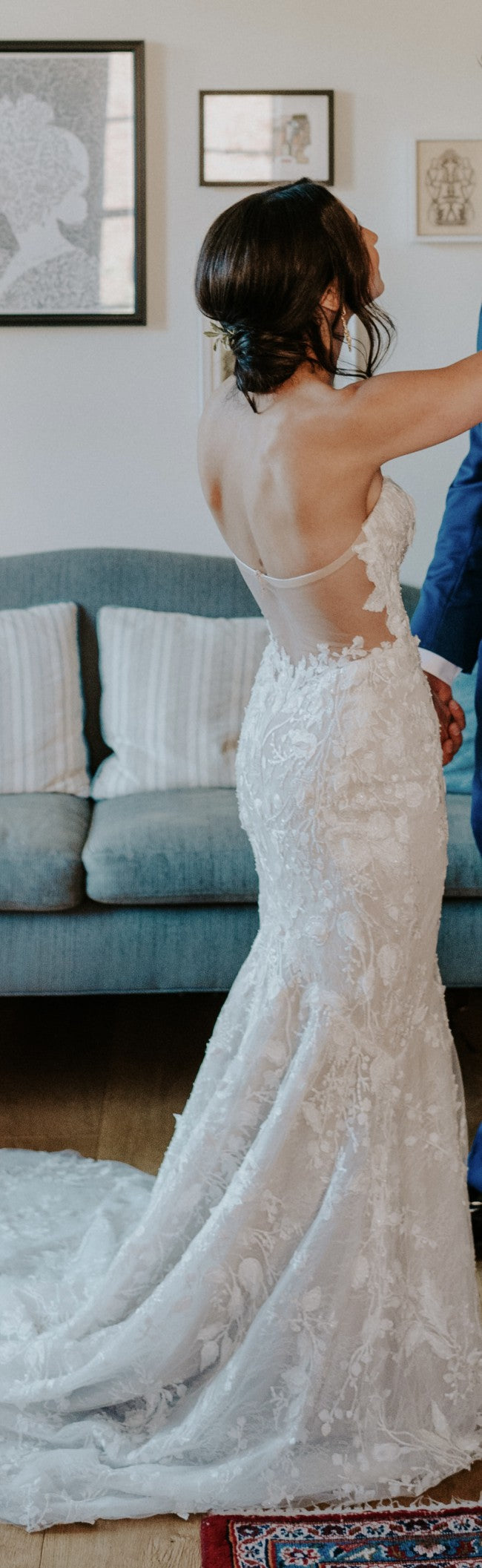 C2023-S771H - robe de mariée ajustée sans bretelles en dentelle perlée