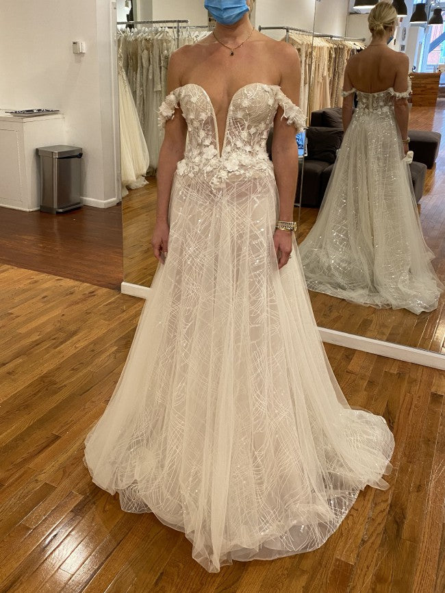 C2022-sos661 - Robe de mariée trapèze à épaules dénudées