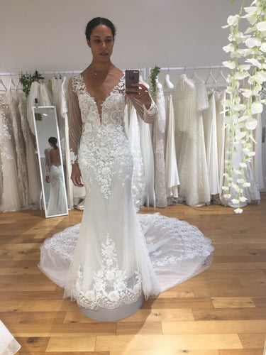 C2022-SLS 776 Vestido de novia transparente de encaje con cuello en V y manga larga
