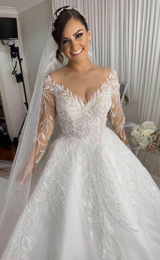 C2022-BGLS 622  V-neck sheer long sleeve ball gown wedding dress